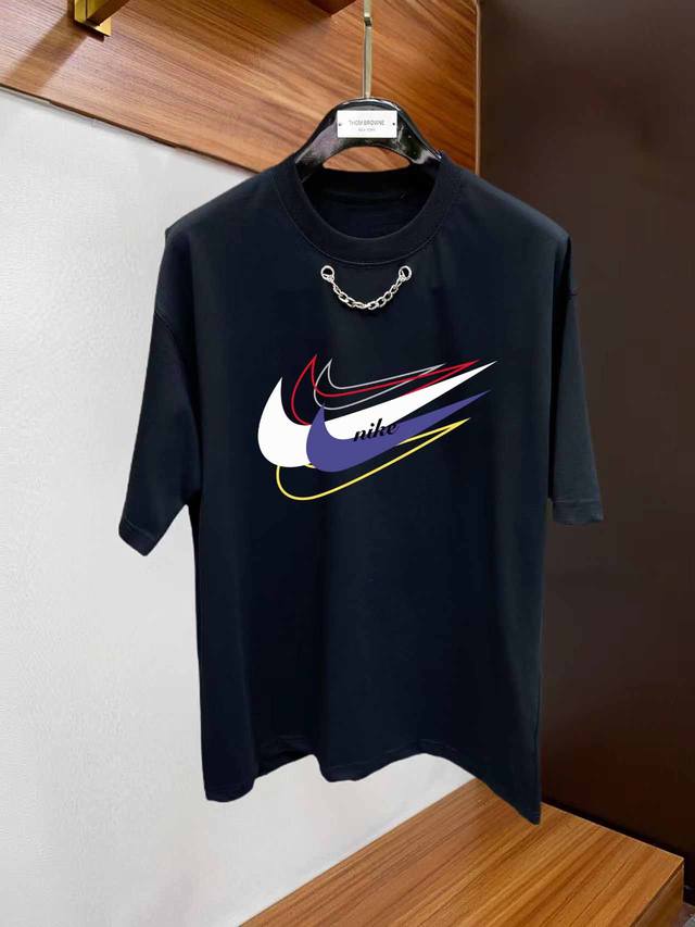 Nike 2024春夏高品质高克重短袖t恤，顶级原单品质，当下最新工艺要求，顶级订单要求车线做工，超级好搭配，顶级定制，搭配整件细节 ，品质及剪裁设计都堪称一流