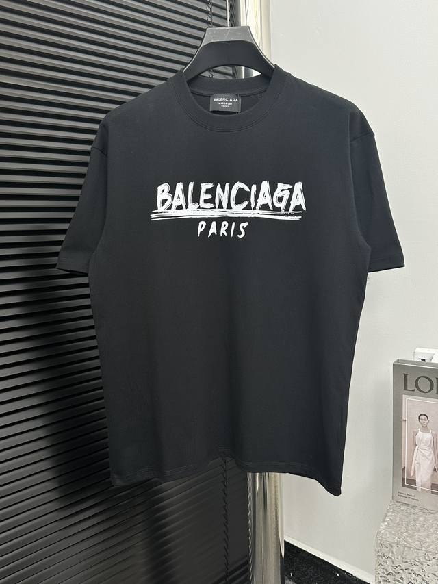 Balenciaga 巴黎世家24Ss字母logo印花短袖t恤 独家定织定染高克重270克双纱纯棉面料质感柔软舒适 Os落肩宽松版型春夏最新砖柜同步男女同款 颜