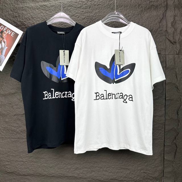 Bal 巴黎 2024早春新款短袖t恤 前后三叶草个性印花 男女同款 S M L Xl Xxl 五个码 黑色 白色