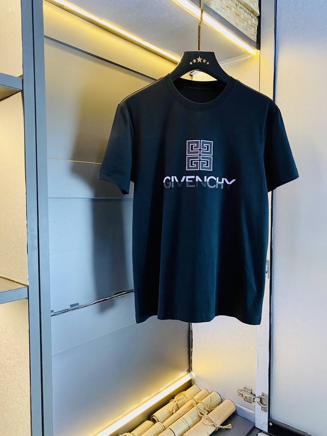 穿240斤 胖子福音 情侣款 码数：M-6Xl 纪梵希givenchy 原单品质 2024最新款 男装短袖t恤 衣服 精选专柜订制顶级丝光棉进口面料 所有细节做