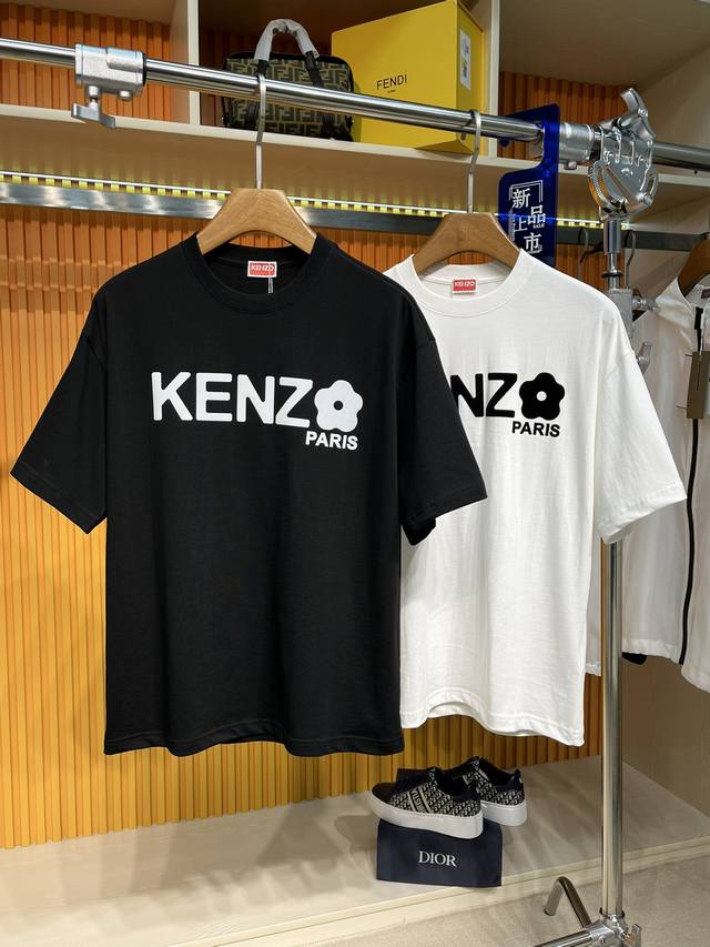 Kenzo24Ss夏季新款字母图案印花短袖t恤，男女同款，字母花朵印花t恤是一款结合了品牌经典元素和nigo独特设计的时尚单品。 Ke*Zo是日本的一个时尚品牌 - 点击图像关闭