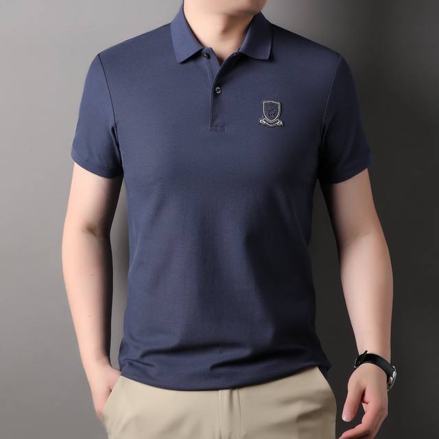 保罗 夏季新品丝光棉短袖polo 码数：M～4Xl，最大可穿210斤 介绍：夏季新款专柜同步新款短袖polo衫，简单大方，手感和做工堪称完美，高支高密透气丝光棉