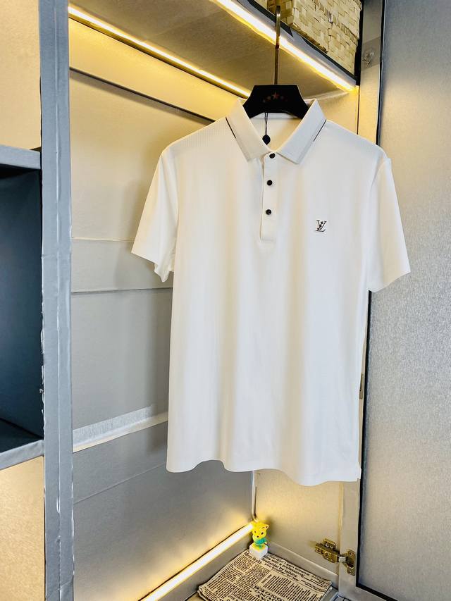 穿200斤路易威登lv 原单品质 2024最新款衣服 男装翻领短袖 精选专柜订制顶级进口面料 所有细节做工完美1比1复刻 还原正品百分百 原版五金 高端订制辅料