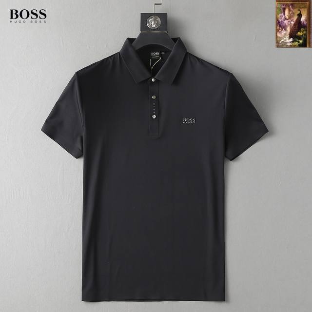 Boss 高端商务 白领 单位人士必入单品！ 无痕压胶冰丝休闲商务短袖polo，科技面料，冰丝无痕，体感非常棒，手感顺滑质感很棒！弹性好，无任何束缚感，面料自带