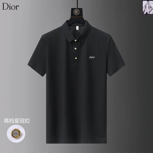 Dior 迪奥 2024夏季新款 丝光面料翻领时尚百搭商务短袖， 全球顶级男装，简约时尚，从容百搭，大气优雅 极度舒适体验 高端面料 色泽鲜艳 极致顺滑触感 细