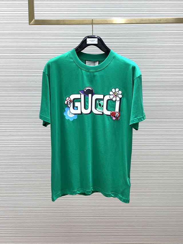 Gucci 古驰 ，2024初夏新品，时尚休闲圆领短袖t恤，专柜同步有售，原单狠货，采用进口原版面料，顶级印花刺绣工艺字母图案logo，彰显着时尚的魅力，独特设