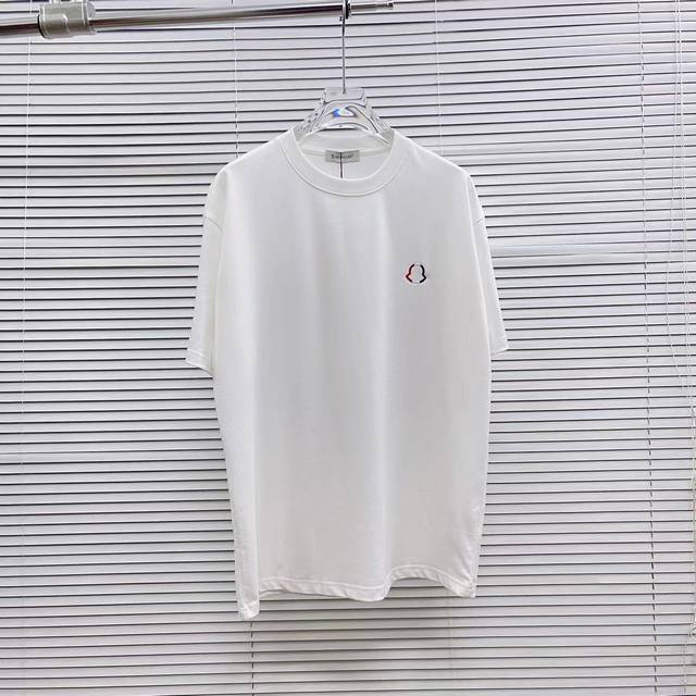 Moncle* 蒙口2024夏季新款 刺绣小logo 定制面料 短袖t恤 男女同款 尺码：S M L Xl Xxl 五个码 颜色：黑色 白色