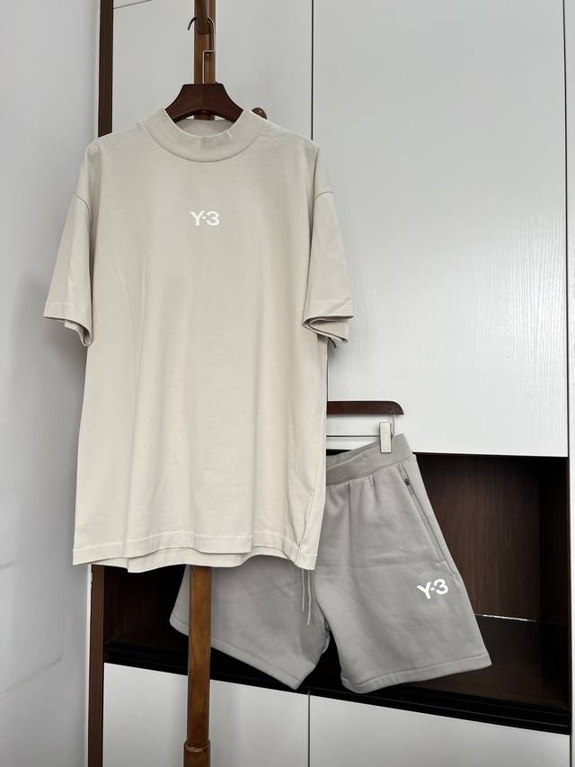 Y-3 衣服 裤子 2024春夏新款短裤短袖套装 简单百搭款 不挑人经典耐看 衣服xs-Xl 裤子m-3Xl