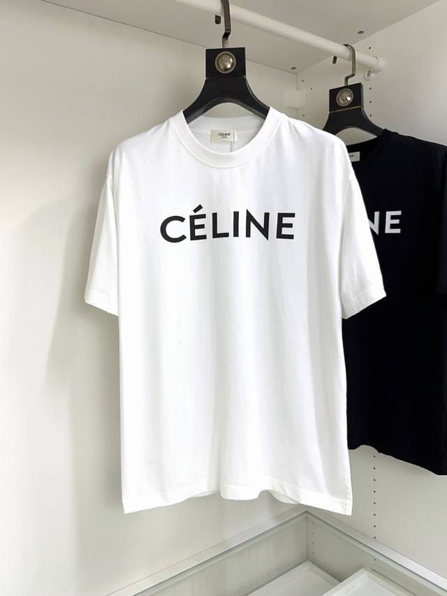 Celine 赛琳 胖哥福音可穿200斤 顶级圆领休闲短袖 顶级版本 高级定制百搭款式 任何人都可以轻松驾驭 面料全订制工艺 胸前奢华经典品牌最新logo设计，