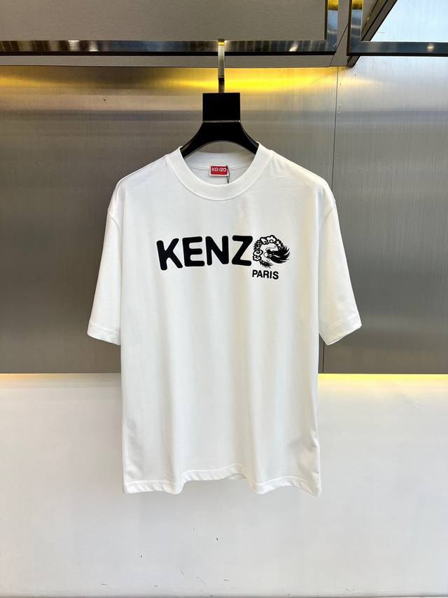 Kenzo、 2024夏季新款系列字母设计情侣款短袖t恤！胸前字母樱花印花，纯棉短袖 按专柜1:1配色，经典，优雅，超级漂亮，相当的惊艳哦～清新淡雅，青春气息正