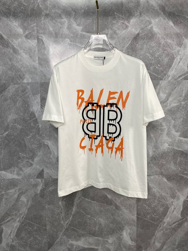 Balenciaga巴黎世家 2024Ss春夏高品质260克古驰双纱潮牌棉t恤，工艺品级别，辅料顶真，车线做工符合精品要求，超级好搭配，落肩款，品质及剪裁设计都