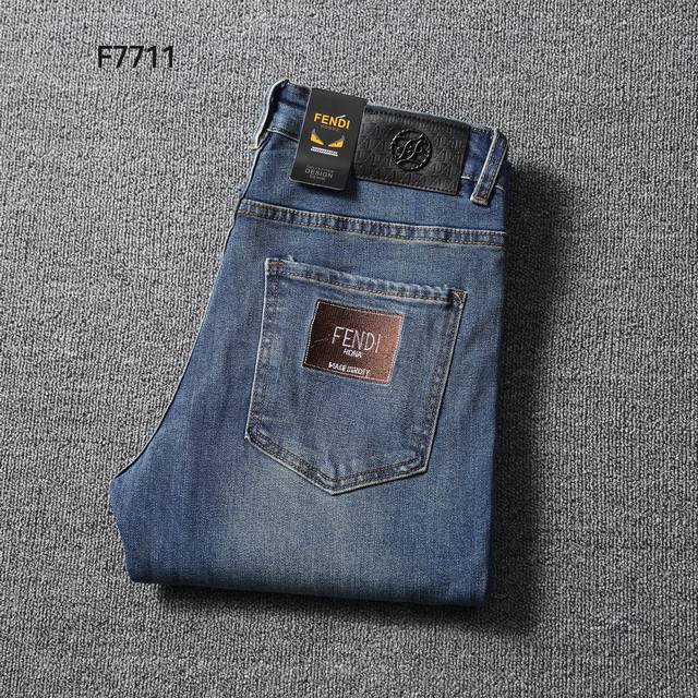 2024New Modle 秋冬牛仔 No:F7711 Fendi 颜色:海蓝 码数:29-42 赛络纺棉弹面料，欧版裤型，炒纱纳米洗水，高贵端庄，后袋绣花，搭