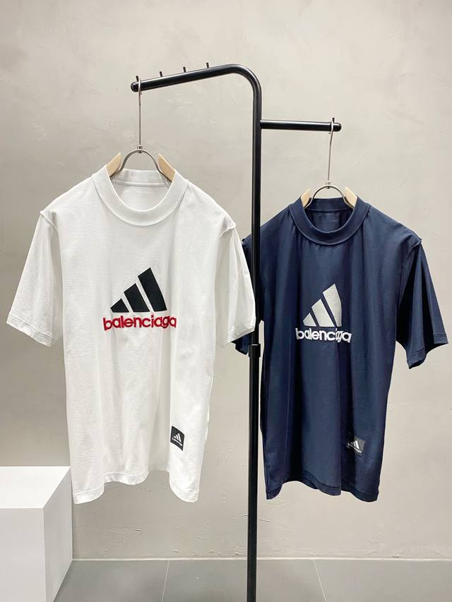 Bb巴黎世家&Adidas阿迪达斯独家专供新款原单男士休闲短袖 高端定制 高版本 时尚百搭爆款进口面料 手感超柔软细腻 穿着亲肤舒适 高端精品 代工厂精细做工