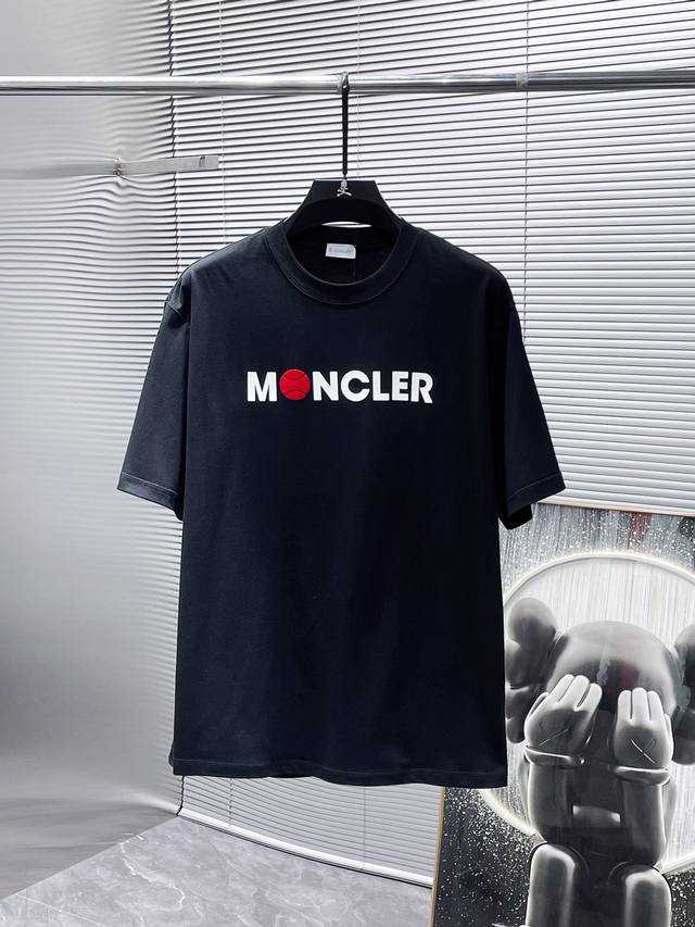 蒙口 Moncler 2024新款 圆领 短袖 T恤 体恤 半袖 ，高端版本！专柜定制面料 透气舒适度高，细节无可挑剔，品牌元素设计理念，体现高品质。手感细腻柔