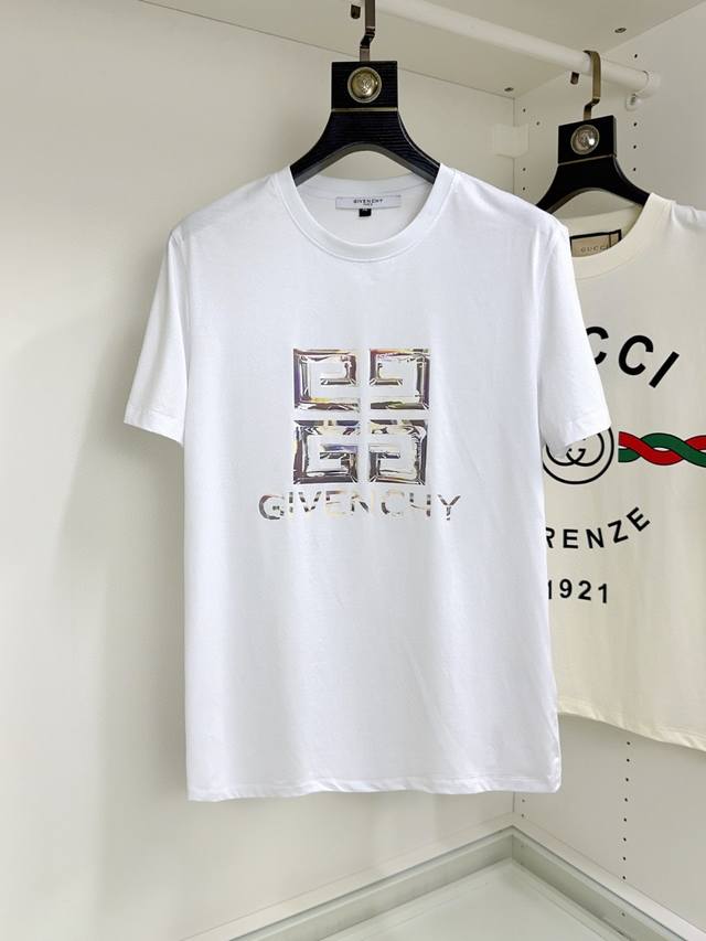 Givenchy 纪梵希 胖哥福音最大4Xl穿到200斤顶级圆领短袖高级定制百搭款式 任何人都可以轻松驾驭 面料全订制工艺 胸前奢华经典品牌最新logo设计，非