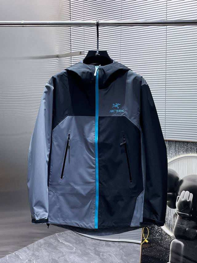 Beams X Arcteryx 拼色2.0始祖鸟冲锋衣 联名款 Beta Jacket 拼色刺绣logo连帽硬壳冲锋衣夹克外套 得物目前部分尺码价格炒到1W+