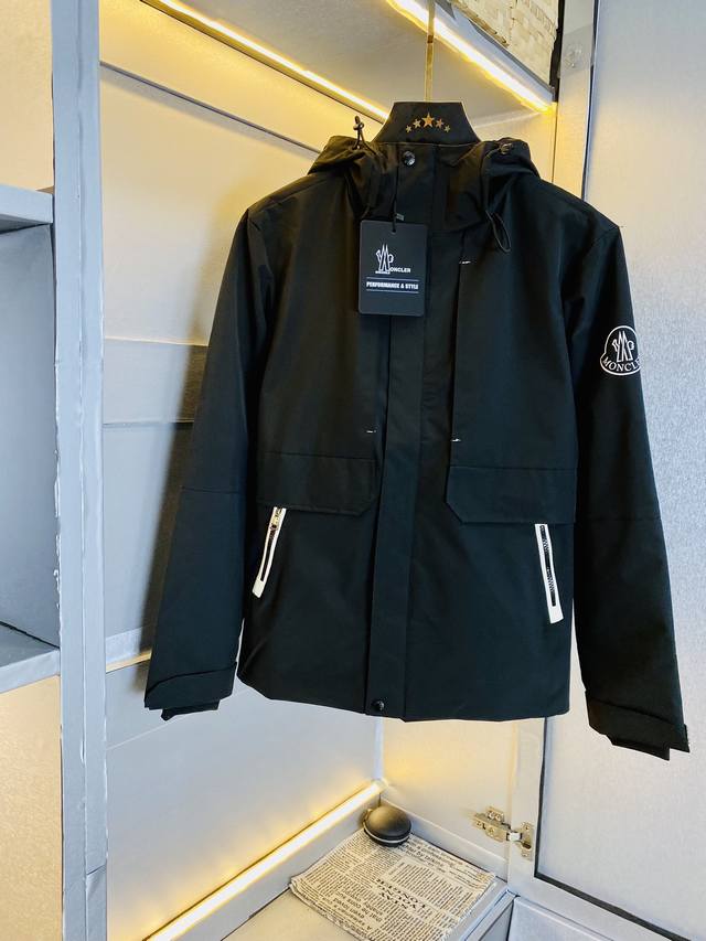 官网原单货 可穿190斤蒙口moncler 2024早秋款！新款外套夹克 高版本高品质 原版面料网红明星同款 开模定制五金辅料 感非常舒服 超级百搭好看的一款外