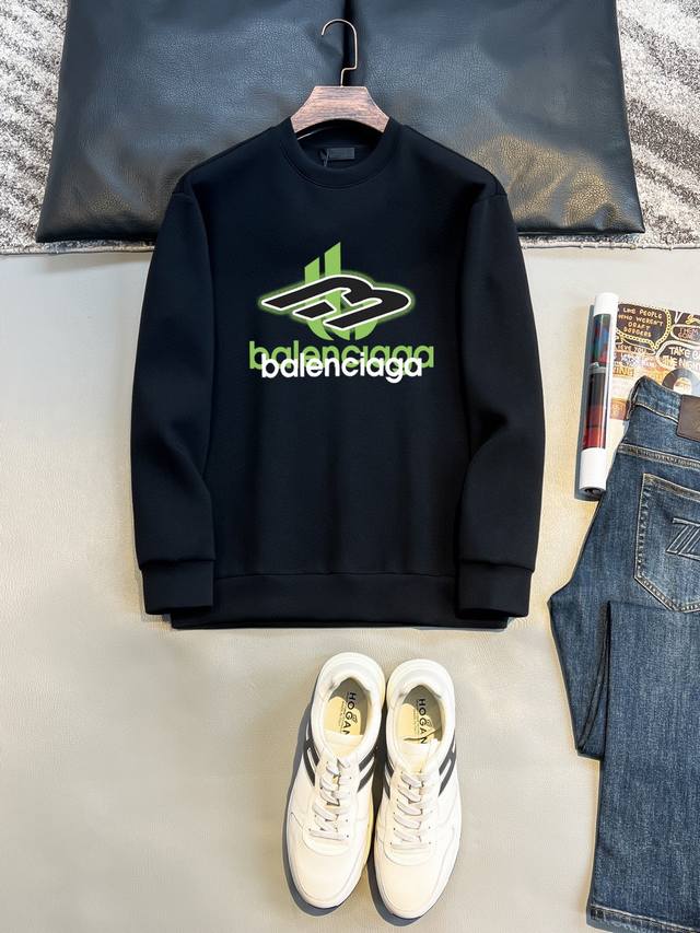 品牌 Balenciaga 巴黎世家 胖子福音 2024Ss秋款最新款长袖圆领卫衣，官网同步发售 清爽透气 采用顶极天丝罗马 舒适柔软 3D立体清晰 时尚感超好