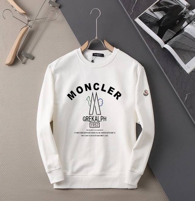 品牌 Moncler 蒙口 胖子福音 2024Ss秋款最新款长袖圆领卫衣，官网同步发售 清爽透气 采用顶极天丝罗马 舒适柔软 3D立体清晰 时尚感超好 送礼自留