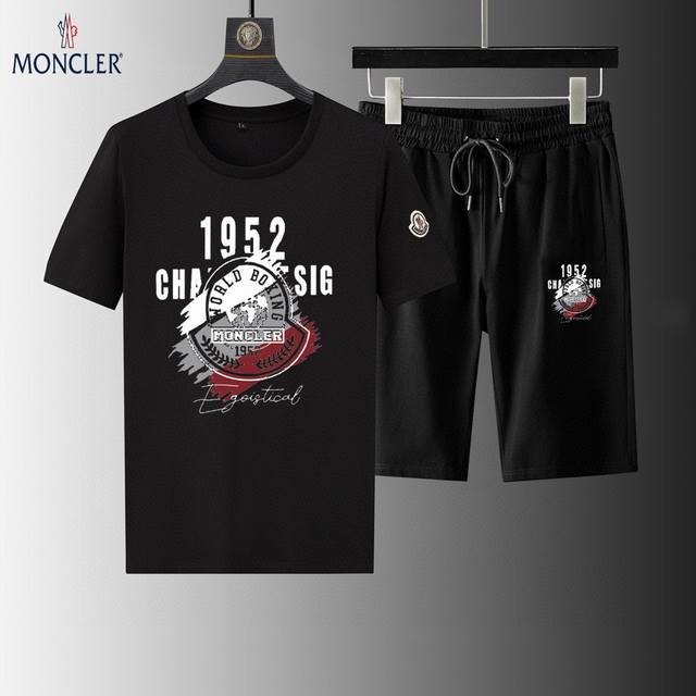 品牌 Moncler 蒙口 2024新款男士短袖短裤套装！官网同步销售！市面高端版本！手感细腻柔软！让你穿着更加舒适！立体裁剪版型超赞！尺码:M-5Xl 下单请