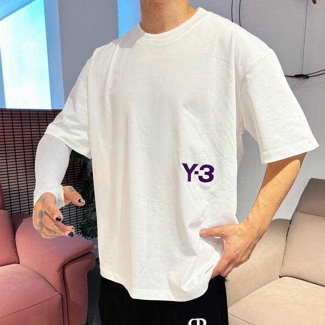 Y-3* 顶级版本 2024秋冬新品加厚290克短袖 火爆上市啦 定制顶级优选洗水棉面料 上身舒适度高 专柜同款装饰 轻奢内敛低调奢华 内搭外穿轻松驾驭不挑人