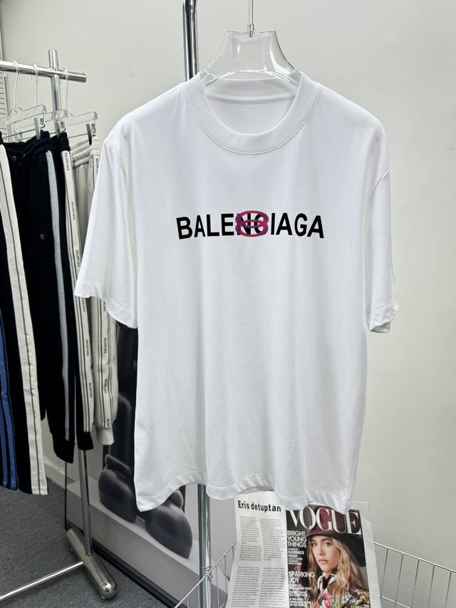 Balen* 顶级版本 2024秋冬新品加厚290克短袖 火爆上市啦 定制顶级优选洗水棉面料 上身舒适度高 专柜同款装饰 轻奢内敛低调奢华 内搭外穿轻松驾驭不挑