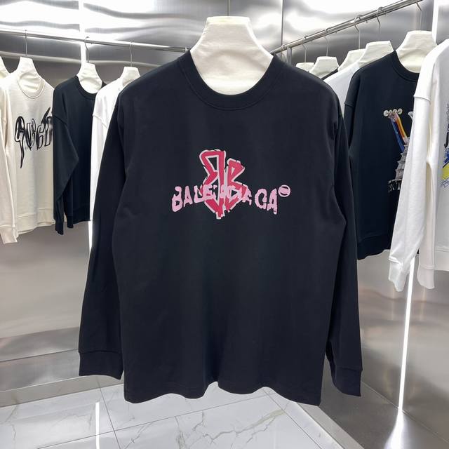 Balenciaga巴黎世家 24年秋冬新款 印花长袖螺纹t恤明星穿搭款 采用双纱纯棉300G，面料颜色定制定染，不缩水不退色。手感舒服，质感超强潮男潮女必备