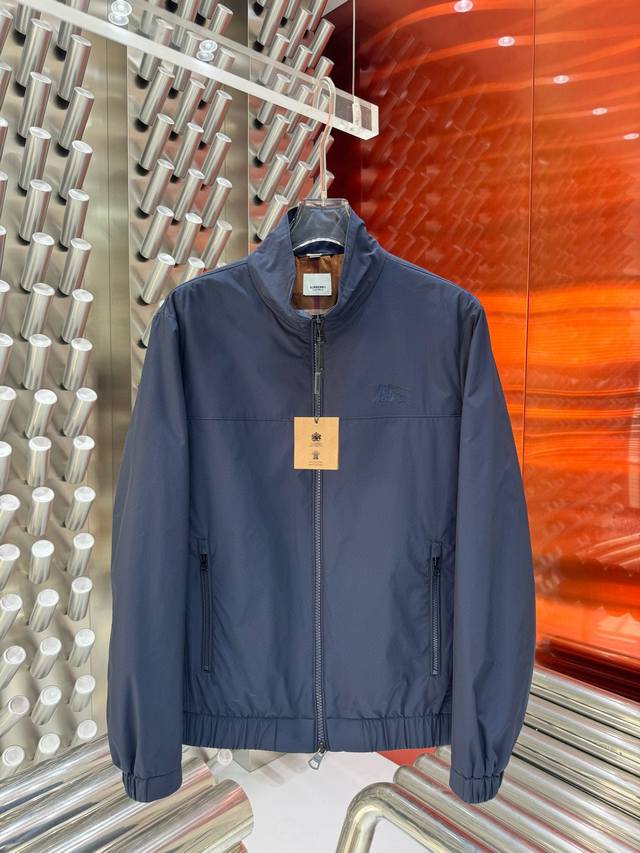 款号：L769 Burberry 巴宝莉*合身版型m-Xxxl 2024秋冬黑色经典拼接双面穿款百搭连帽羊毛外套，专柜五金打造精致工艺专柜面料夹克衫，顶级元素融