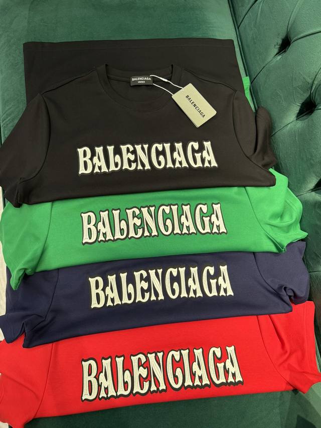 Balenciag*A巴黎世家24S新款莫代尔t恤.基础款的领军人物.胸口经典字母3D绣花.干净清爽简单大方.不限年龄的单品推荐常规版型！干练的款式 定制客 3