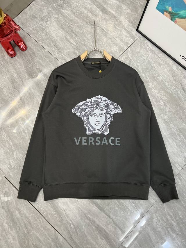 Versace 范思哲 2025秋冬新品 三标齐全 胸前美杜莎立体印花植绒工艺 380G情侣款圆领纯棉卫衣 好货不用过多介绍 看细节 专柜码数 M-Xxxl 1