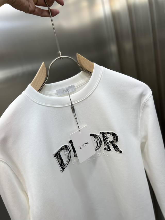 Dior 迪奥 2025秋冬新品 三标齐全 长袖t恤打底衫 好货不用过多介绍 看细节 专柜码数：M-Xxxl 175 140上身l