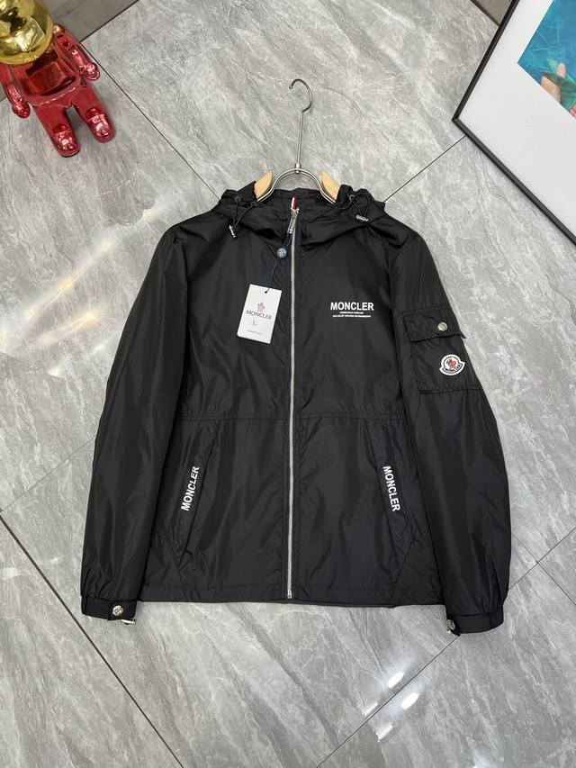 Moncler 蒙口 2025年秋冬新品上新 三标齐全 夹克外套 好货不用过多介绍 看细节 专柜码数：M-Xxxl 175 140建议l