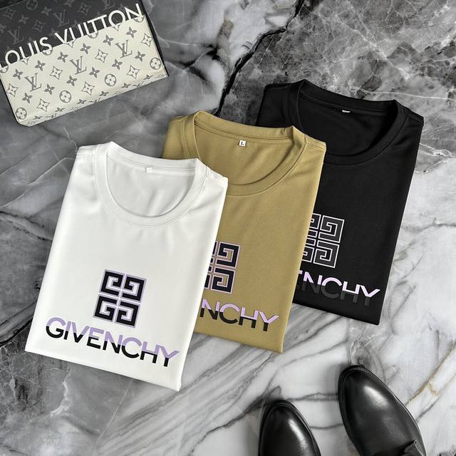 Givenchy 纪梵希 2024秋冬欧洲专柜新款 顶级原单时尚男士休闲长袖t恤卫衣。 24Ss秋冬时尚网红潮人定制，精选进口高密度欧棉面料，奢华精致原版log