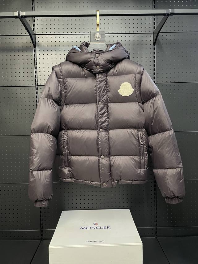 特级羽绒moncler Cyclone二合一羽绒夹克外套. 鹅绒填充，小码填充320克，一件轻松过冬. 可变 夹克 连帽马甲 立领马甲 连帽羽绒外套. Cycl