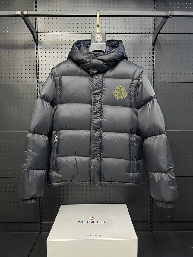 特级羽绒moncler Cyclone二合一羽绒夹克外套. 鹅绒填充，小码填充320克，一件轻松过冬. 可变 夹克 连帽马甲 立领马甲 连帽羽绒外套. Cycl