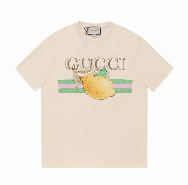 Gucci24Ss上新 古驰新品！彼得兔系列 -采用双纱纯棉250G，面料颜色定制定染，不缩水不退色。手感舒服，质感超强全套原版辅料，芯片细节到位，潮男潮女必备