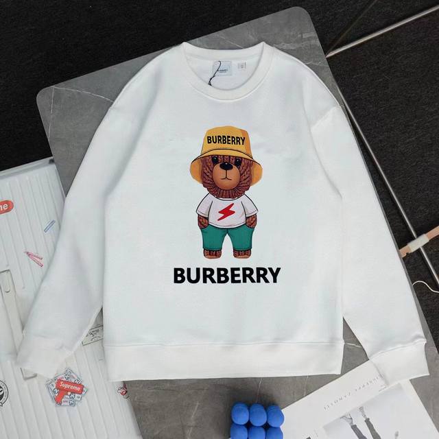 Burberry 巴宝莉印花圆领毛圈卫衣 1:1对版面料420克毛圈高克重百分百纯棉 提前做过预缩水1×1双纱洗一辈子都不会变形的 男女同款 官网细节 小熊字母