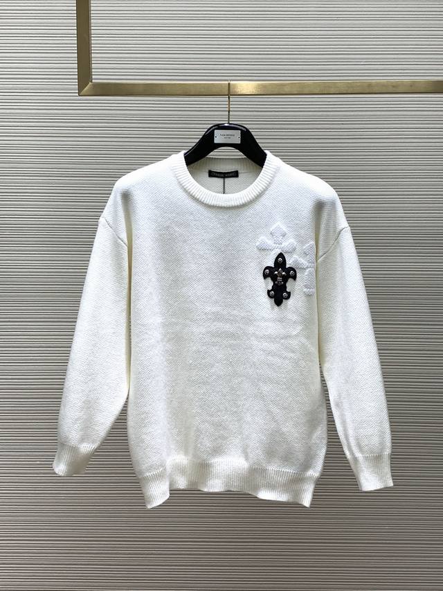 Chrome Hearts 克罗心，2024秋冬新品，专柜同步有售，原单狠货，时尚休闲圆领长袖毛衣，采用进口原版面料，顶级刺绣工艺字母图案logo，原版五金辅料