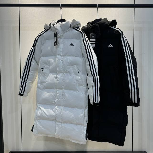 D2310# Adidas 阿迪达斯 经典款logo 三道杠 长款羽绒棉服 品质天花板 整衣全是细节 #欢迎报版对比看货 非常厚实，原装拉链头，浑身上下都是细节