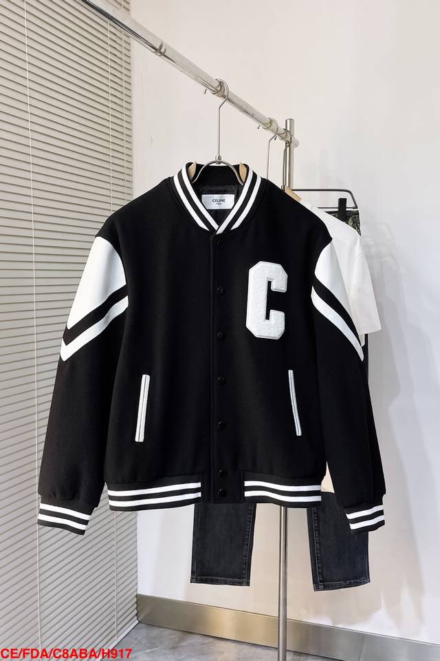 H917 Ceceline 24Ss新款黑白拼皮棒球服 正确版唯1 正确刺绣 五金 面料依旧高磅数双织发羊毛材质。拼皮部分为100%小羊皮 区别市面假皮。 46