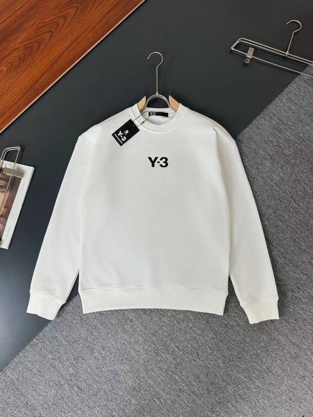 Y-3*山本耀司*秋冬最新款圆领时尚长袖卫衣，立体硅胶工艺logo设计，400克纯棉纯棉面料！贴肤舒适，耐看又好穿，原厂工艺一丝不苟，休闲百搭必备款 码数 S