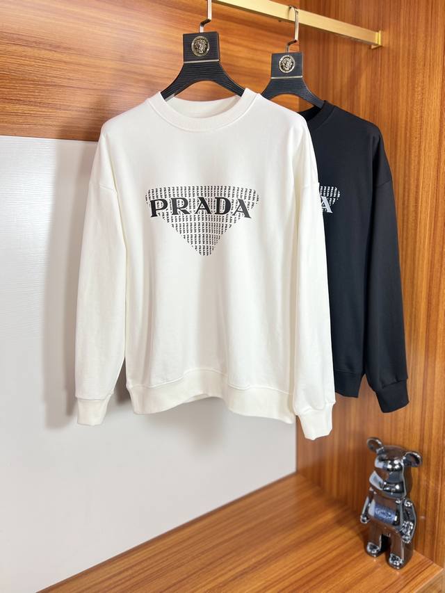 Prada 普拉达 2025秋冬新品 三标齐全 情侣款圆领纯棉卫衣 好货不用过多介绍 看细节 专柜码数 S-Xl 175 140建议m