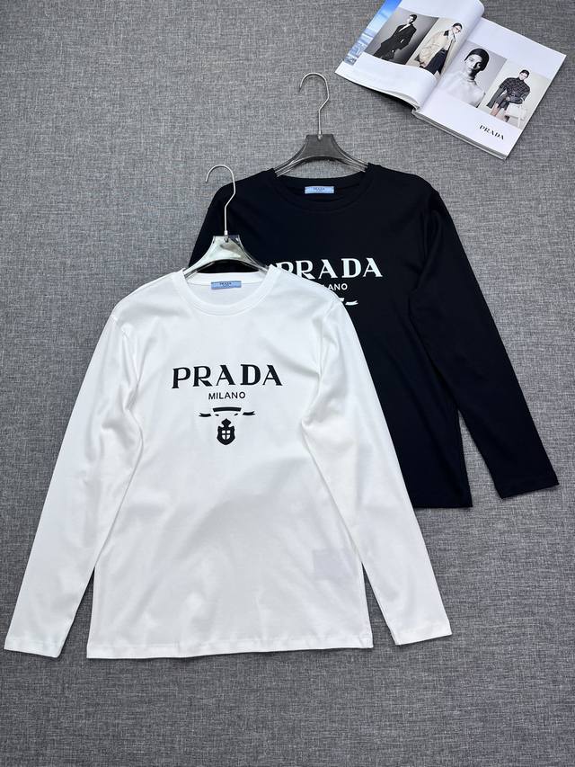 Prada 普拉达 2024新款长袖t恤 经典大方的款式，可以穿十年都还是流行的那种，你一定要收藏几件，难得精致极致的款，你一定要收！好品味的一件！重要到哪个季