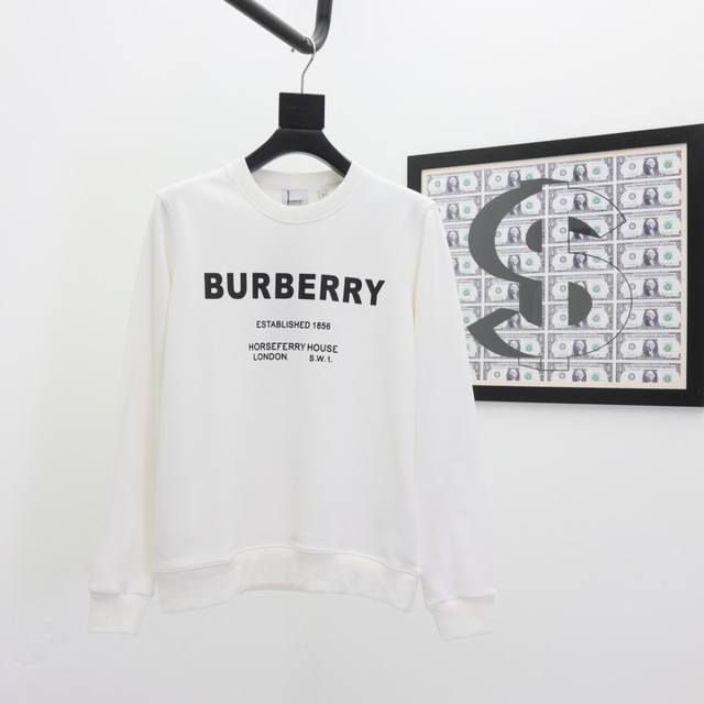 Burberry 巴宝莉 24Ss新款潮流经典卫衣，精致裁剪，高品质工艺！采用定织定染纯棉面料420克左右纯棉卫衣面料！图案进口数码印花工艺，耐穿耐洗久穿不变型