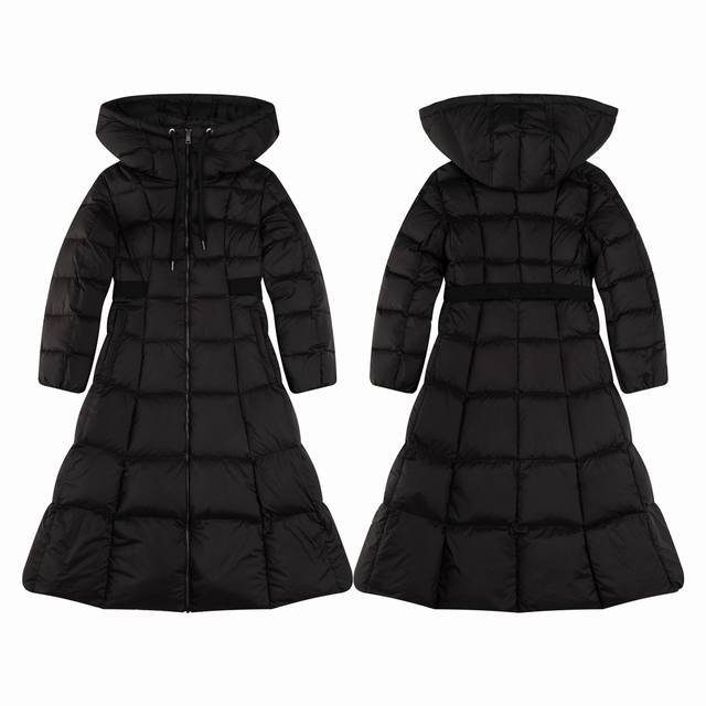 款号：Ad170 Moncler 蒙口 冬季新品 Faucon女士长款羽绒服 此款填充技术在裙摆,超级费绒的一款 哑光雾面 面料更具高级感 在逃公主必须要入的爆