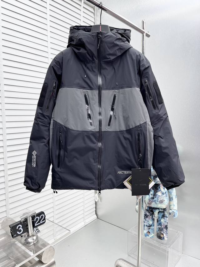 Arc'Teryx*System_A4.0高端拼色滑雪羽绒服跃冬揽石系列！ 巅峰户外！ 超耐寒防风防水加厚保暖. 冬季滑雪冲锋羽绒服. 3D立体裁剪科技功能面料