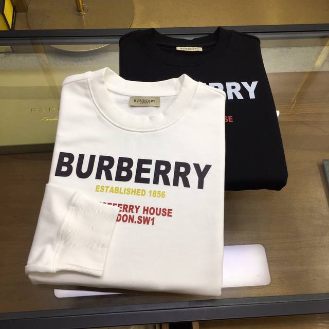 新品卫衣 Burber..Y 2024Ss秋冬季时尚长袖卫衣 高端定制经典系列，时尚有型 经典圆领款式，简单大方，胸前经典品牌高档logo设计 采用高档内里毛圈